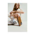 Nomad Modern Leather Case iPhone 16 Pro Max English Tan – Bild 14